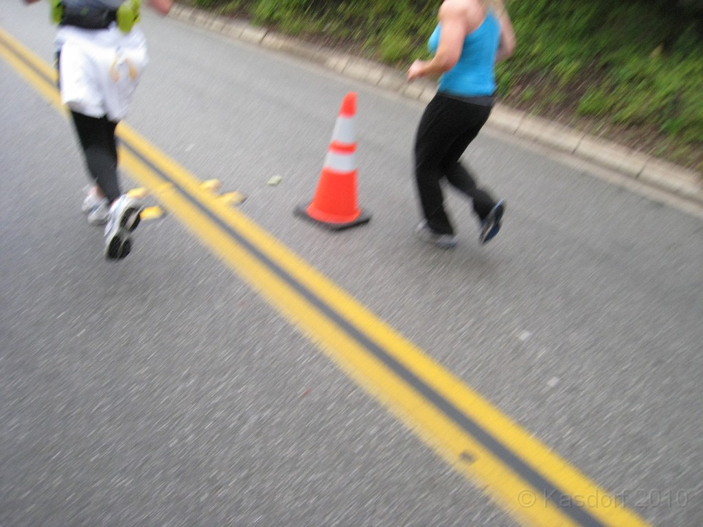 Pasadena Marathon California 2010-02 0500.jpg - The Pasadena California Marathon - 2010.